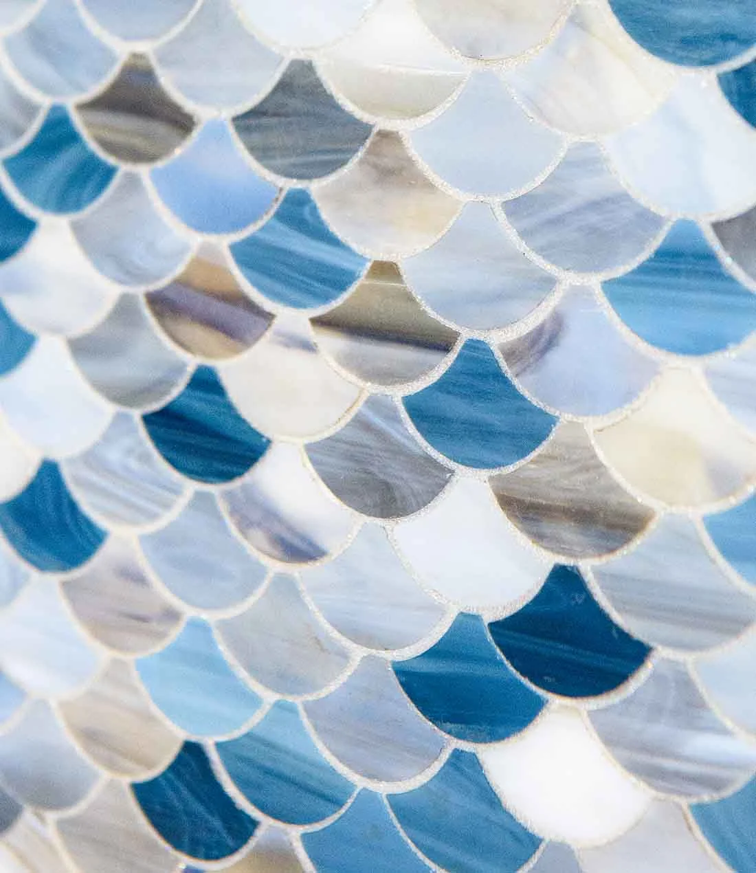 Mir Motherpearl Mermaid (2) 2.webp